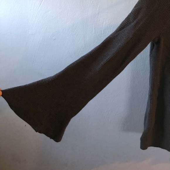 LOFT Dark grey bell sleeved knit sweater - Picture 5 of 8